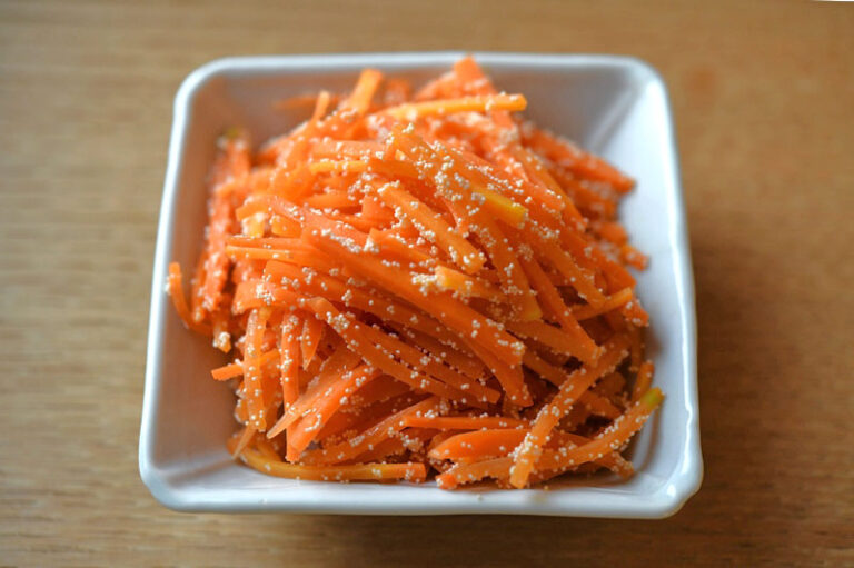 【にんじんレシピ】TOP30！大量消費に役立つ簡単なものから定番のメイン料理まで紹介