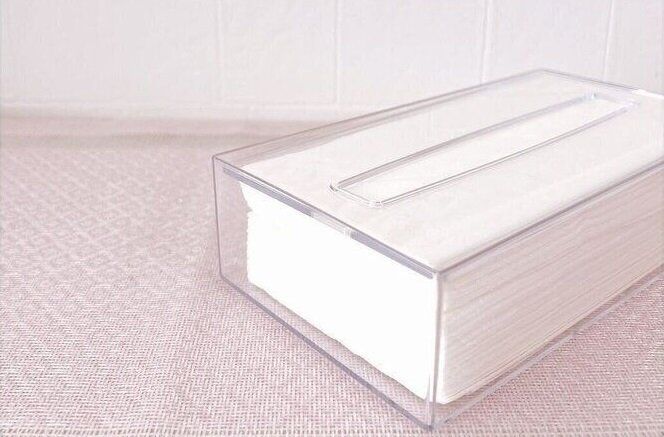 ティッシュボックス