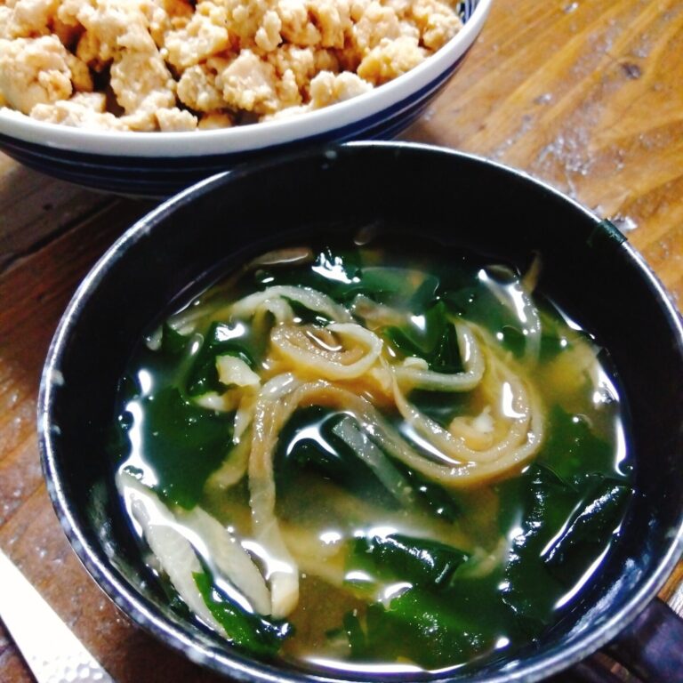 【暮らし】包丁いらずでサッとつくれる｢みそ汁｣3選