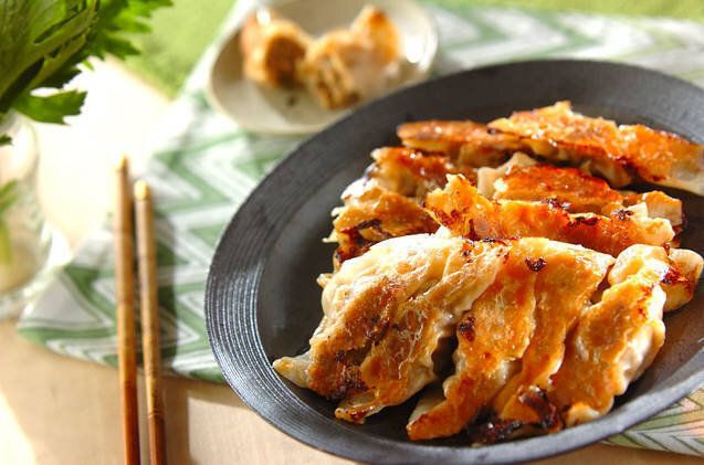 セロリ入りヘルシー餃子