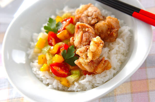 さっぱりから揚げ丼