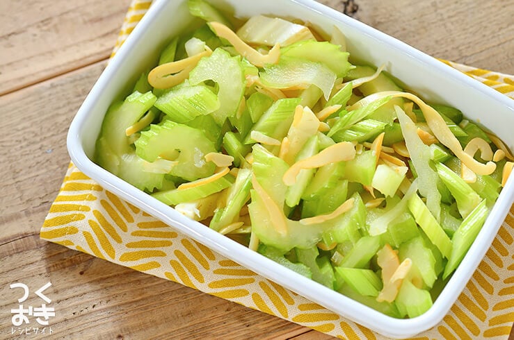 5分で完成。セロリといかくんの簡単マリネ