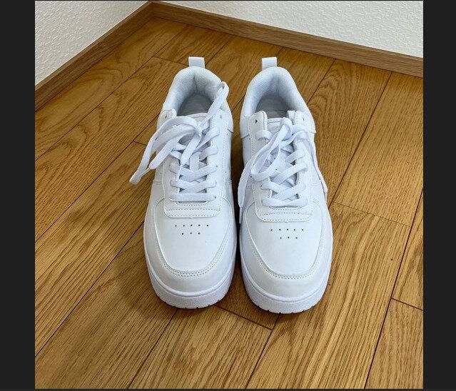 【ワークマン】ナイキにそっくり!?コートシューズ