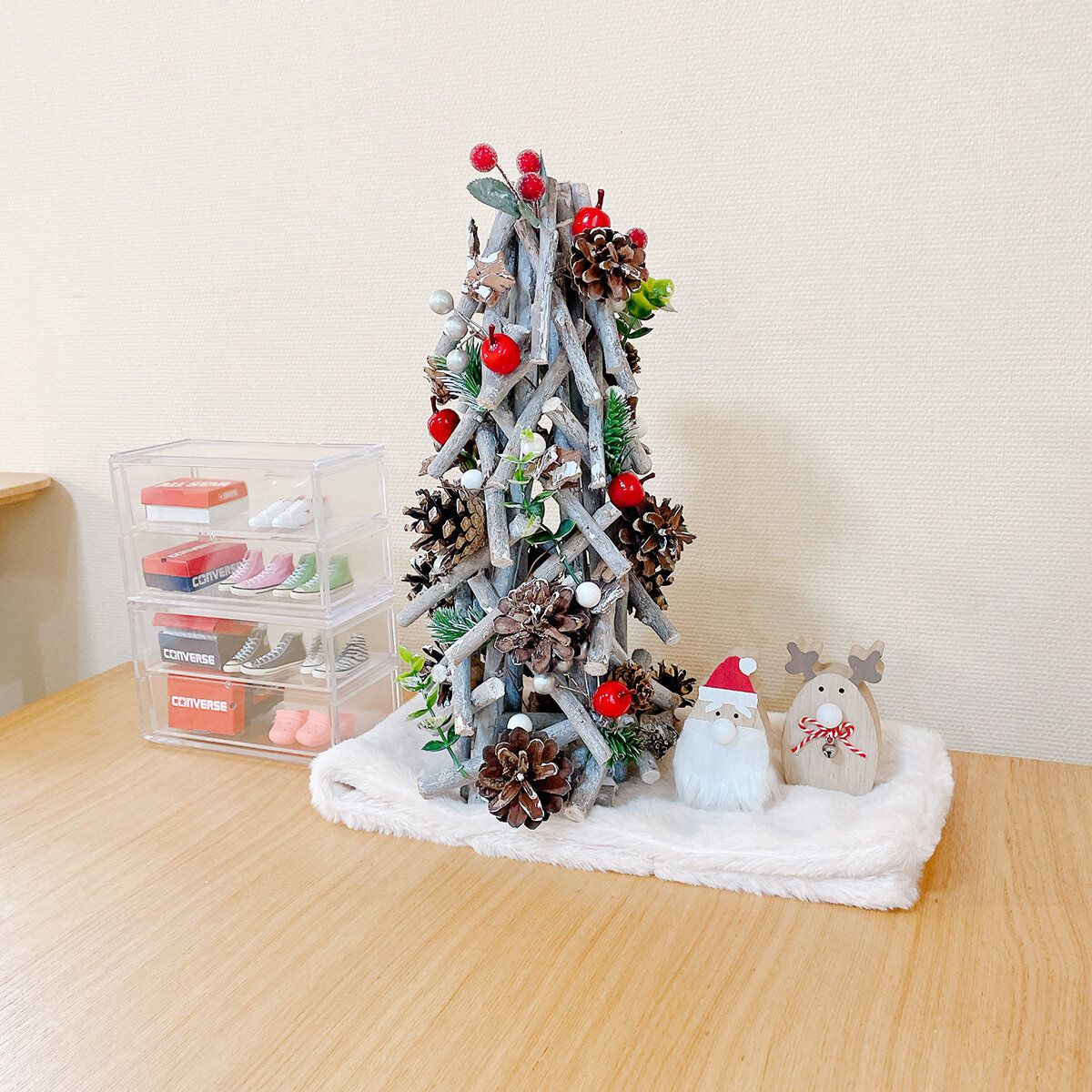 木製雑貨と一緒に