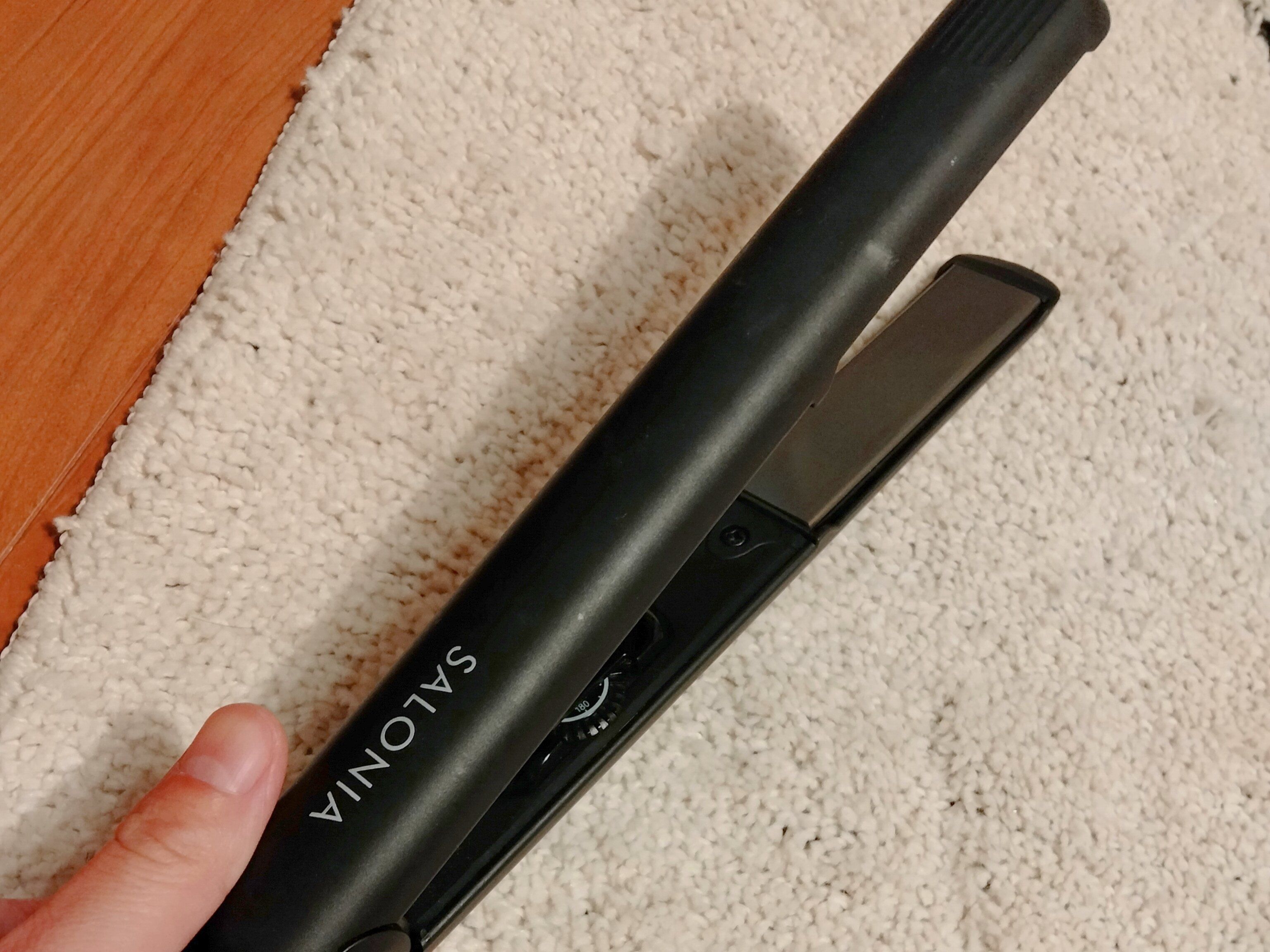 ストレートヘアアイロン