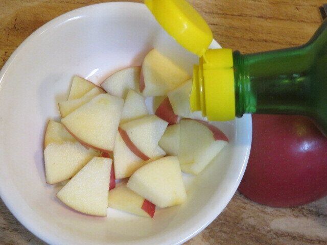 レモン汁をかける