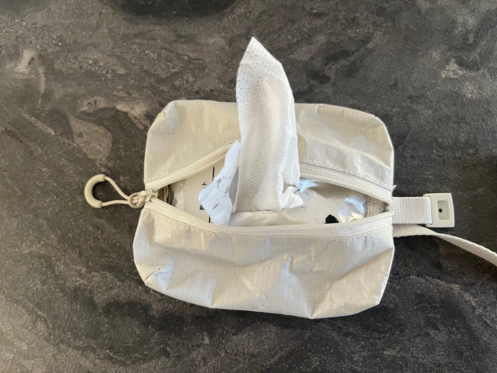 【無印良品】これは、売り切れ必至!?ジュートバッグやトートバッグなどの定番バッグがそのままの形でミニサイズになっちゃった！