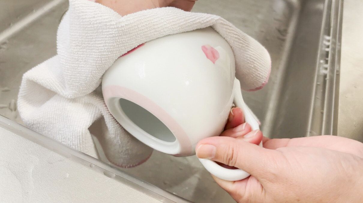 水気を拭き取る