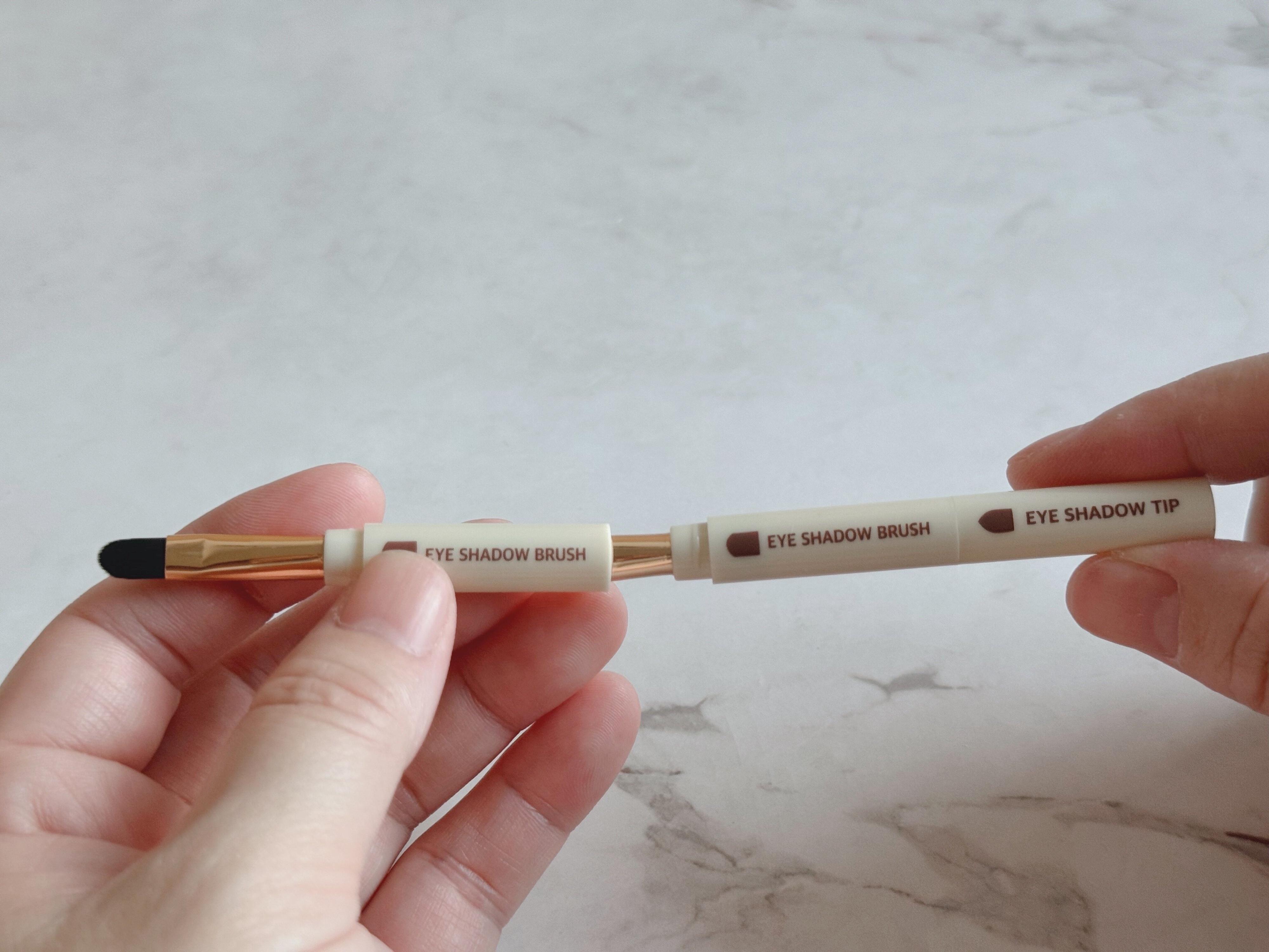 押し出し式で重ねて収納できる