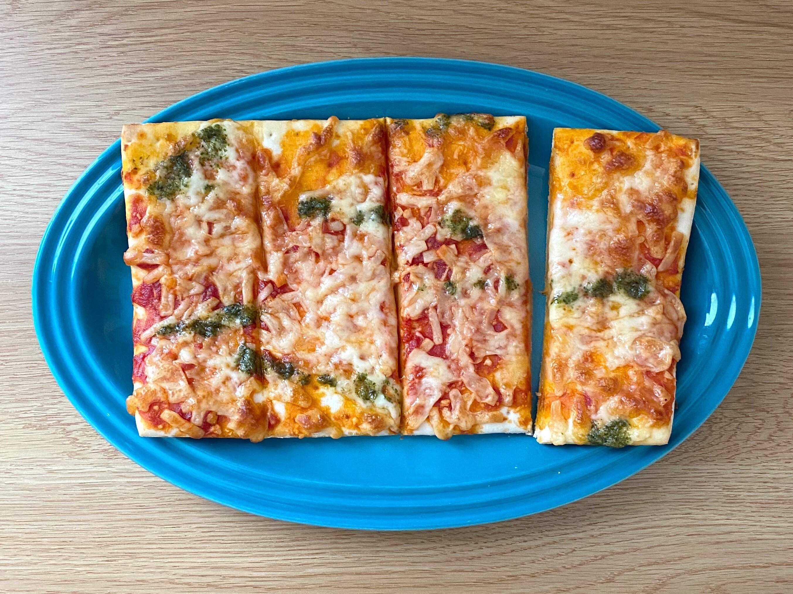 オーブンでそのまま焼けるピザ マルゲリータ