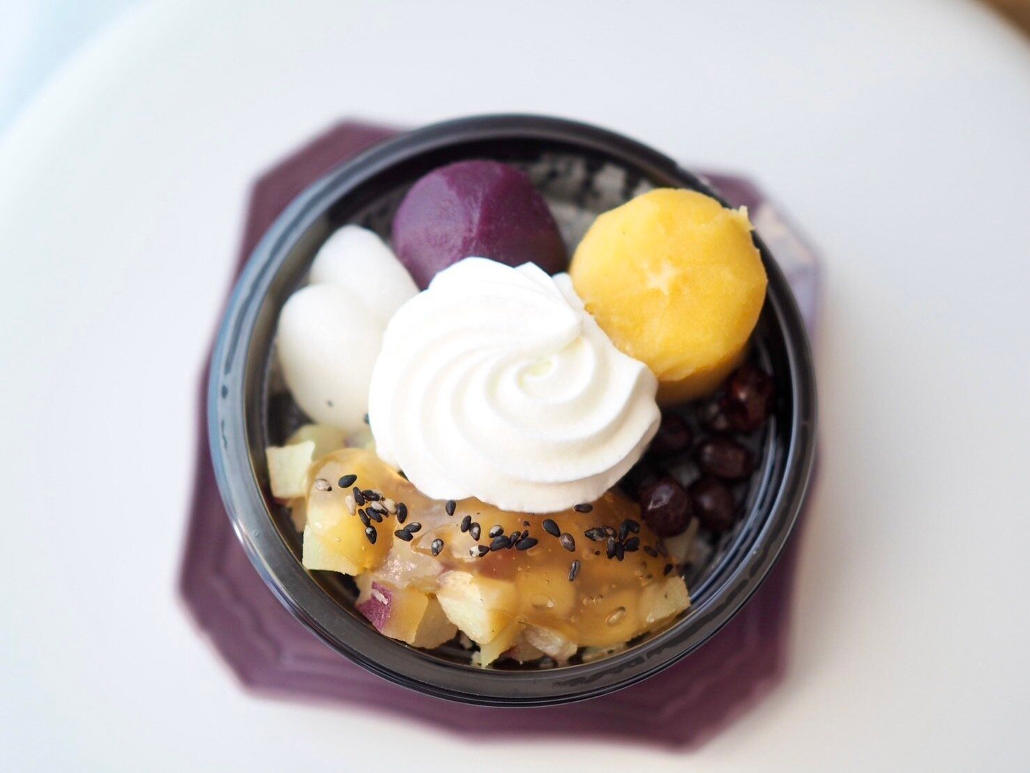 シャトレーゼ「お芋づくしのクリームあんみつ」商品写真