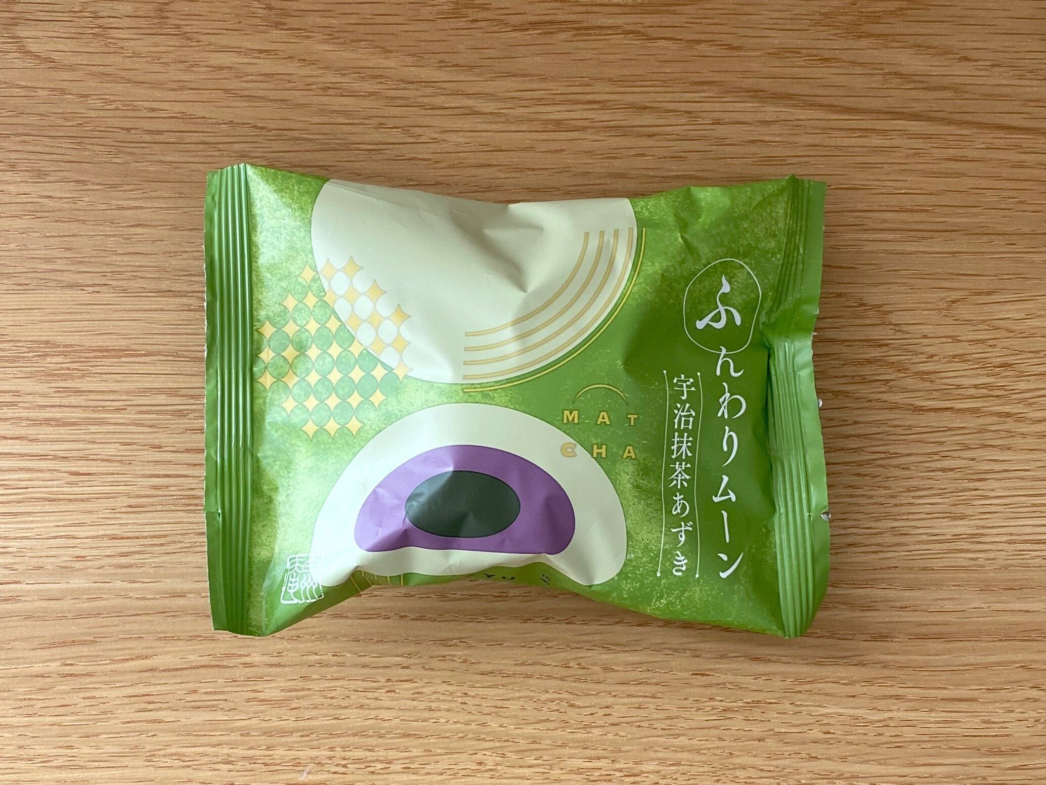 ふんわりムーン　宇治抹茶あずき