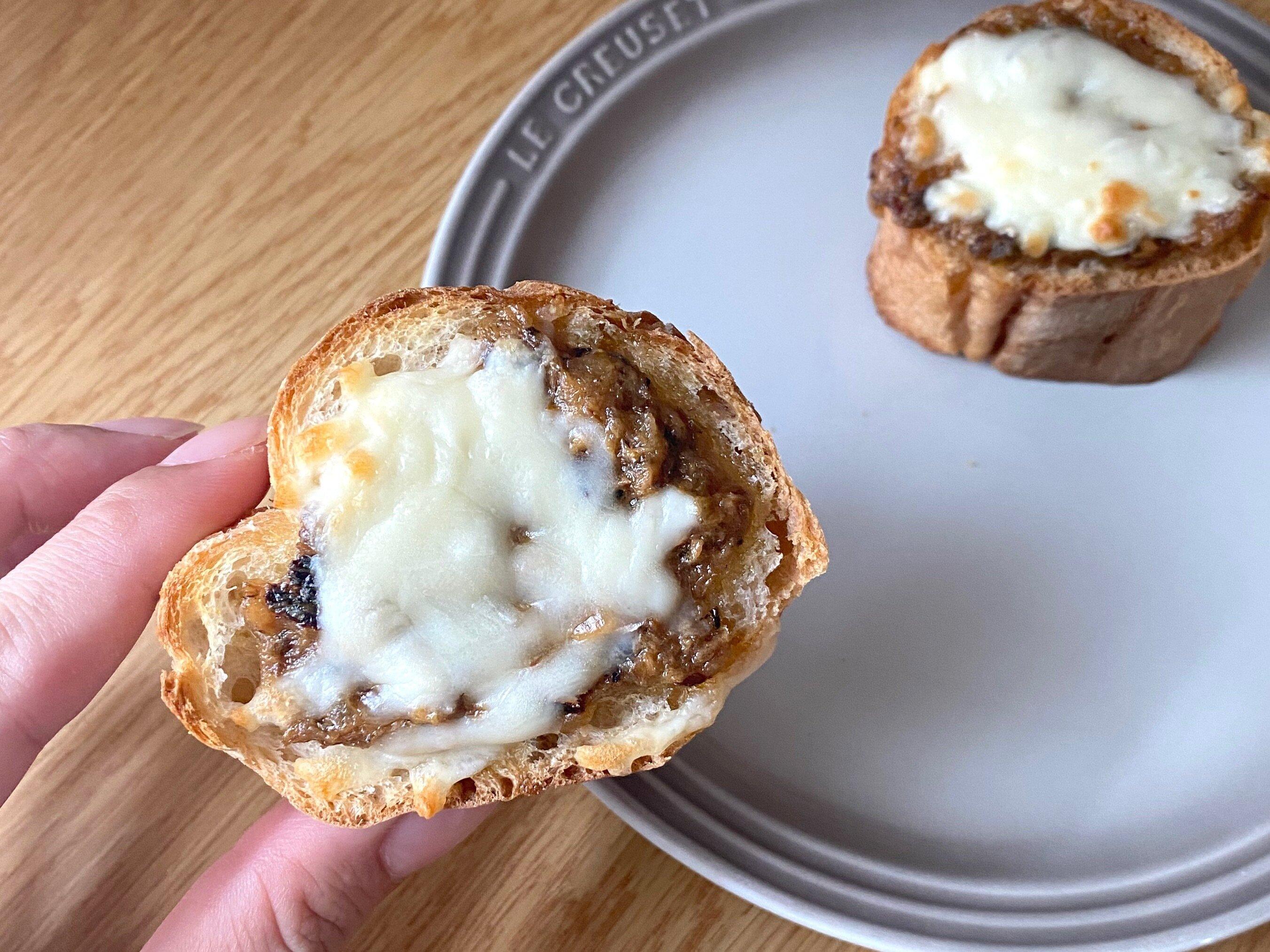 バケットにのせた旨いわし