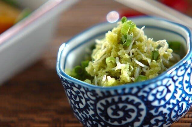 チリメンジャコの抹茶おろし和え