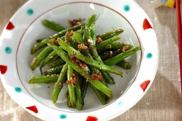 サヤインゲンのガーリックソテー