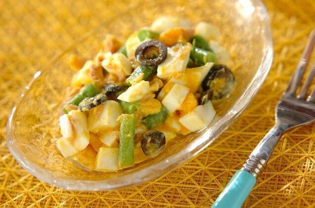 サヤインゲンとゆで卵のサラダ