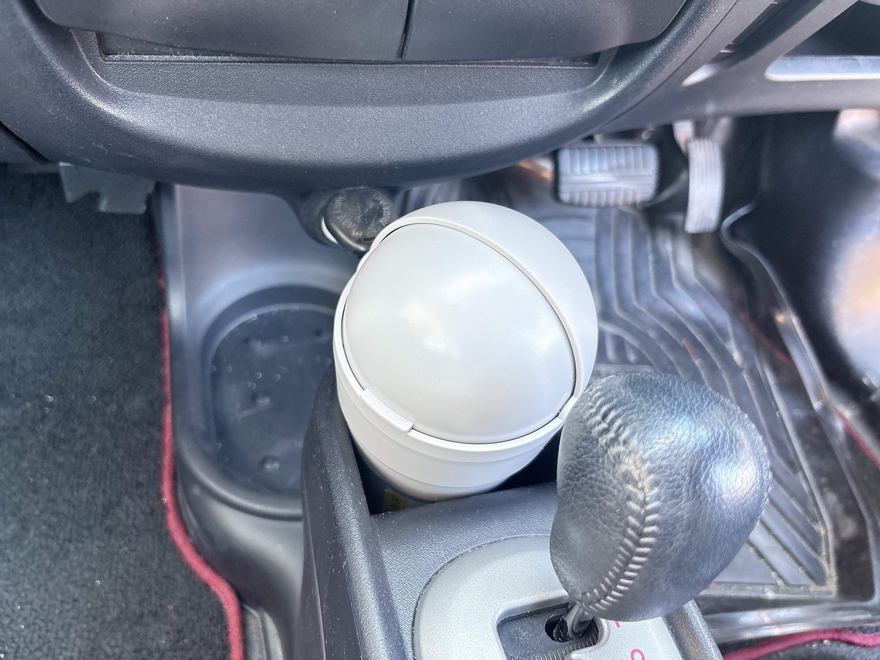 3COINS車用ゴミ箱