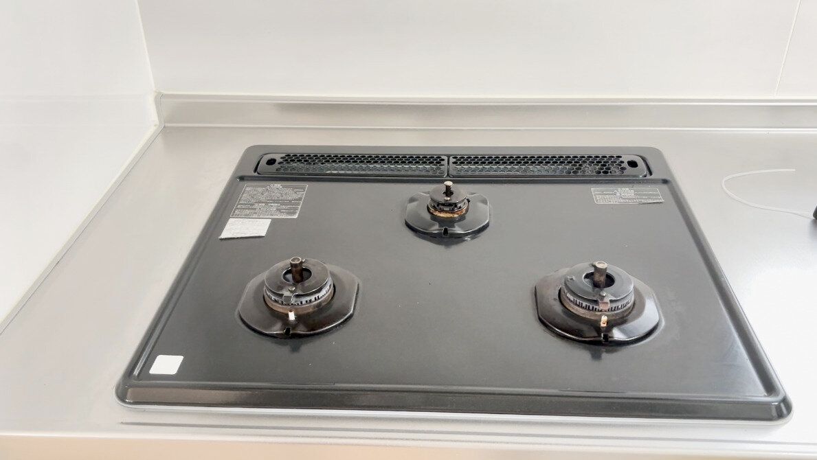 装着完了したコンロ台