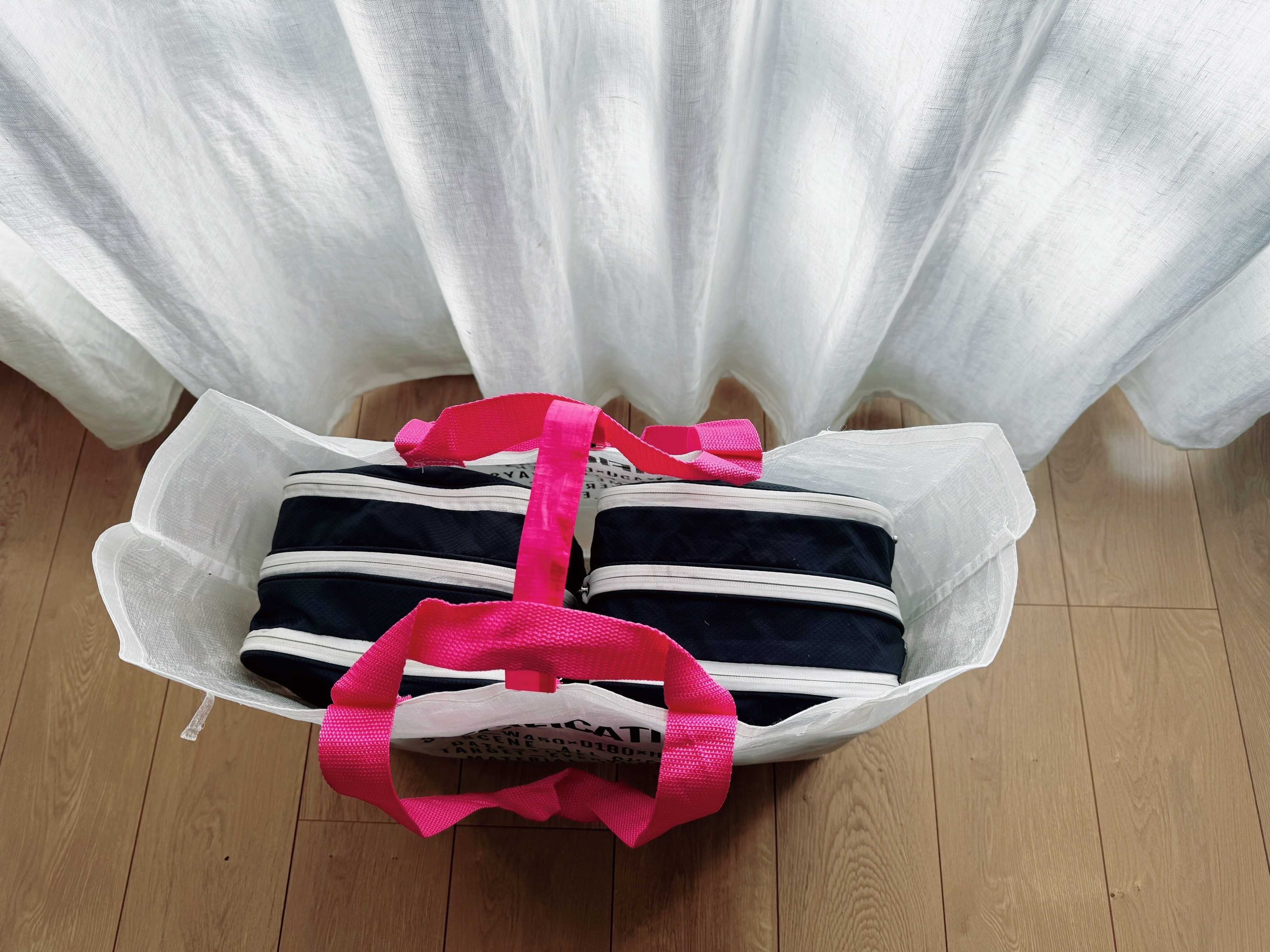 2つの圧縮バッグをビニールバッグに入れるだけ