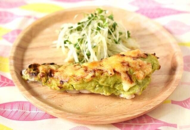 タラのアボカド焼き