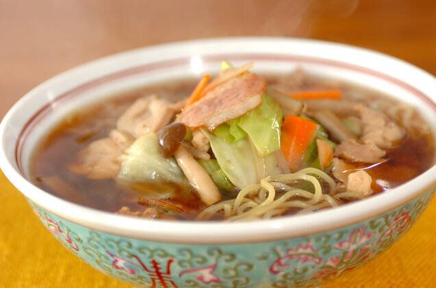 簡単に手作りできる!王道の醤油ラーメン