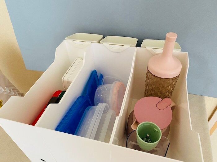 イケアとニトリでキッチンを収納