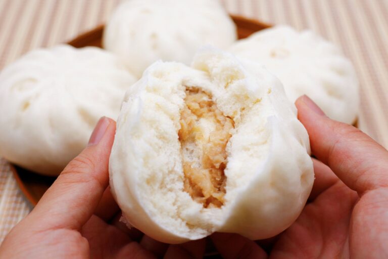 レンジでもふっくら仕上げるには？冷凍肉まんをおいしく食べるための裏ワザ