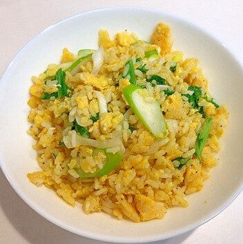 簡単朝ごはん☆わさび菜チャーハン
