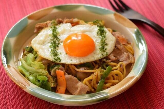 しらたき入りカロリーオフ焼きそば