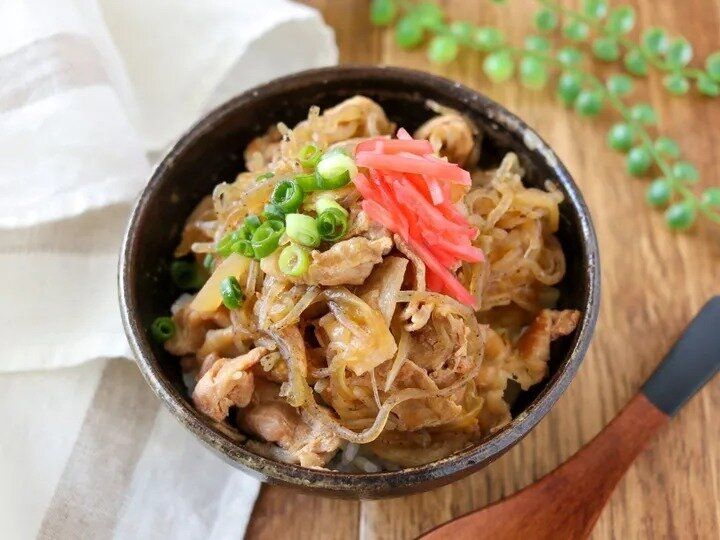 しらたき入りつゆだく豚丼