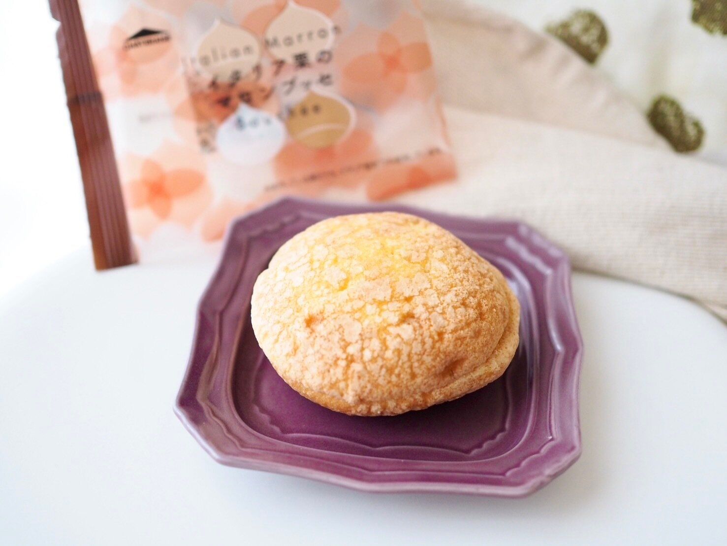 シャトレーゼ「イタリア栗のマロンブッセ」商品写真