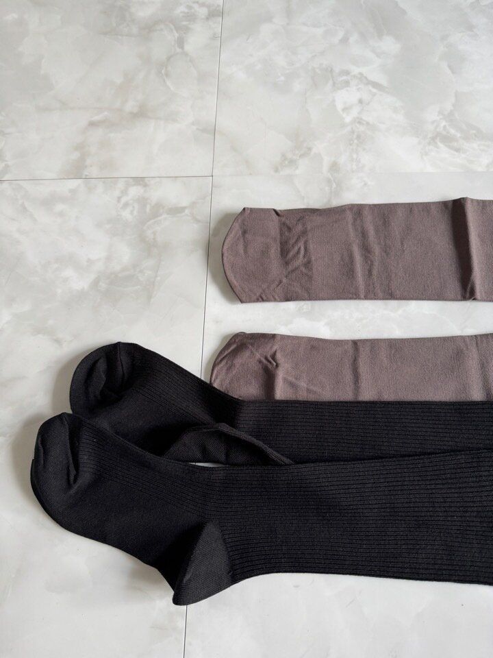 ヒートテックタイツ