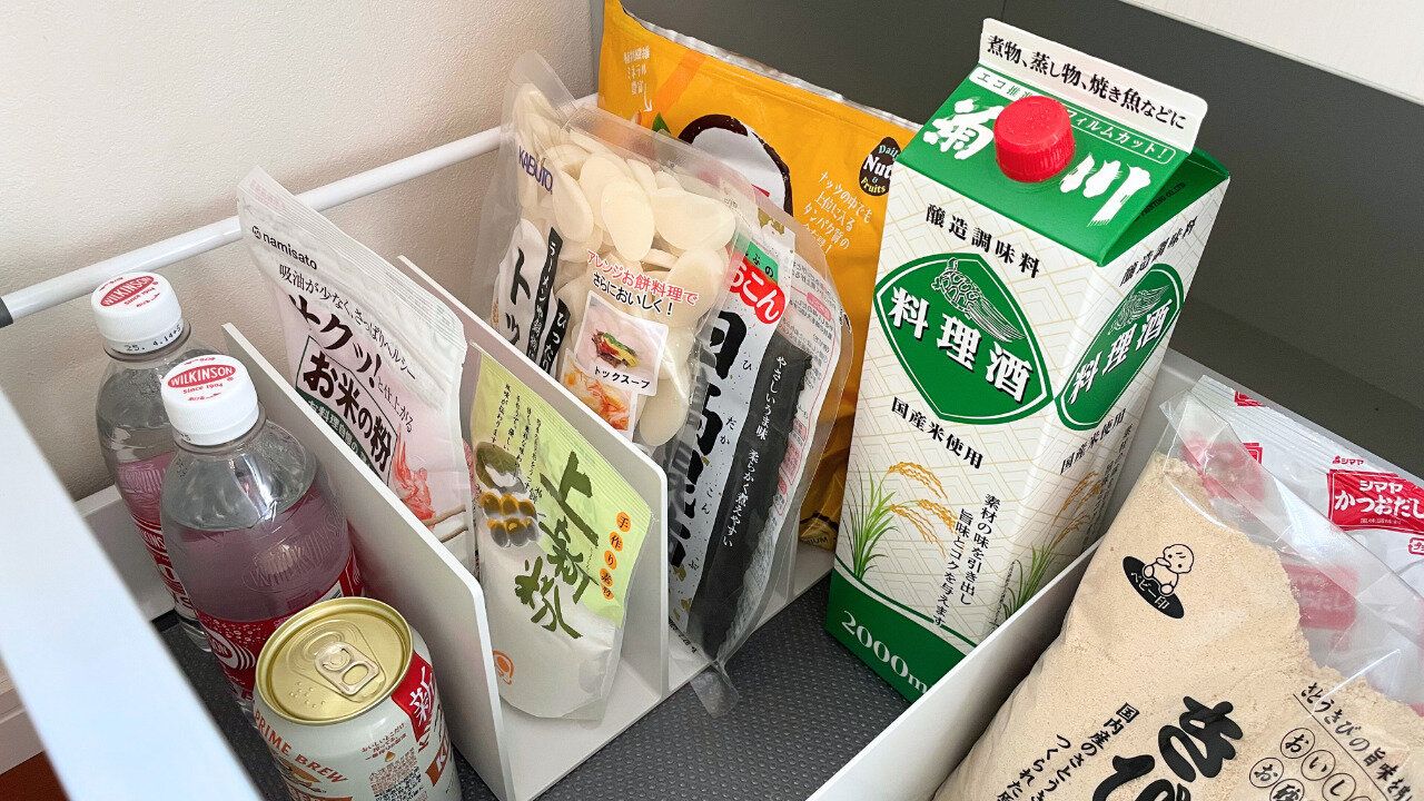 食品ストックの収納