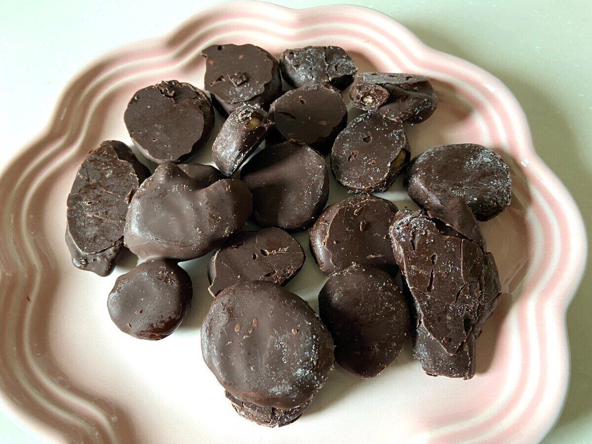 バナナにチョココーティング