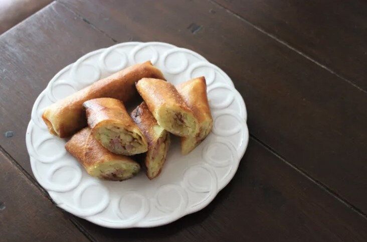 おやつにもおつまみにも!カレー風味春巻