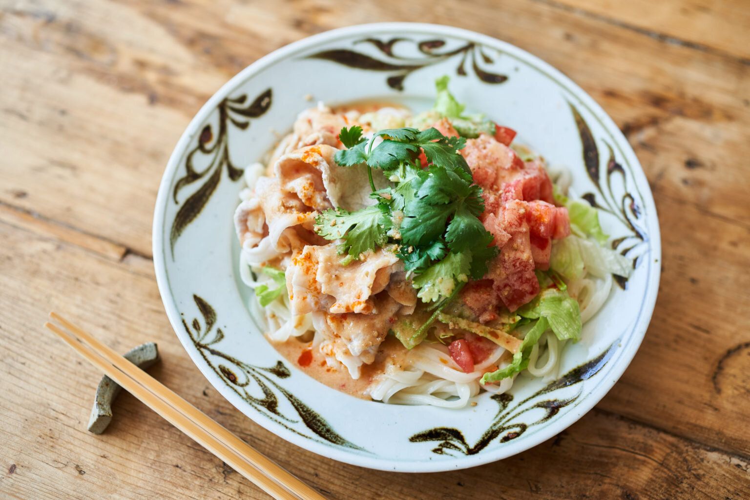 野菜たっぷりサラダうどん