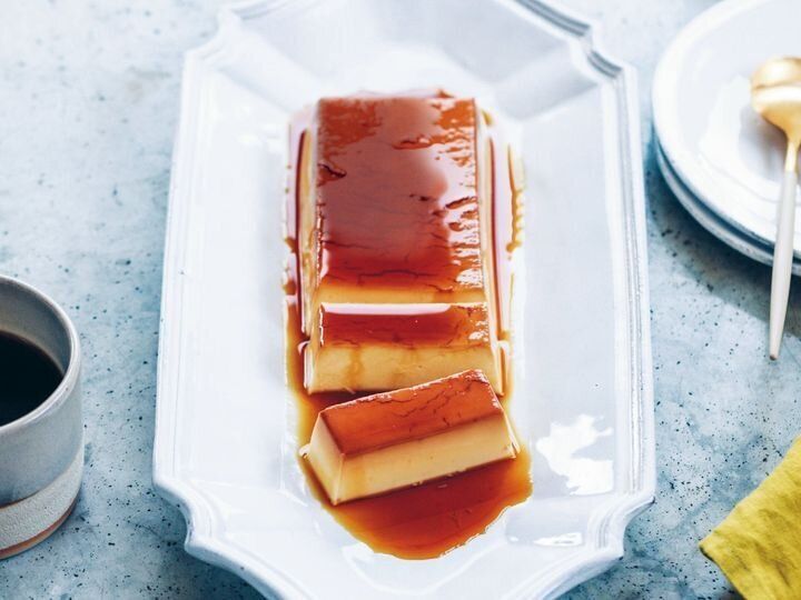 コンビニで話題沸騰中の絶品『かたいプリン』