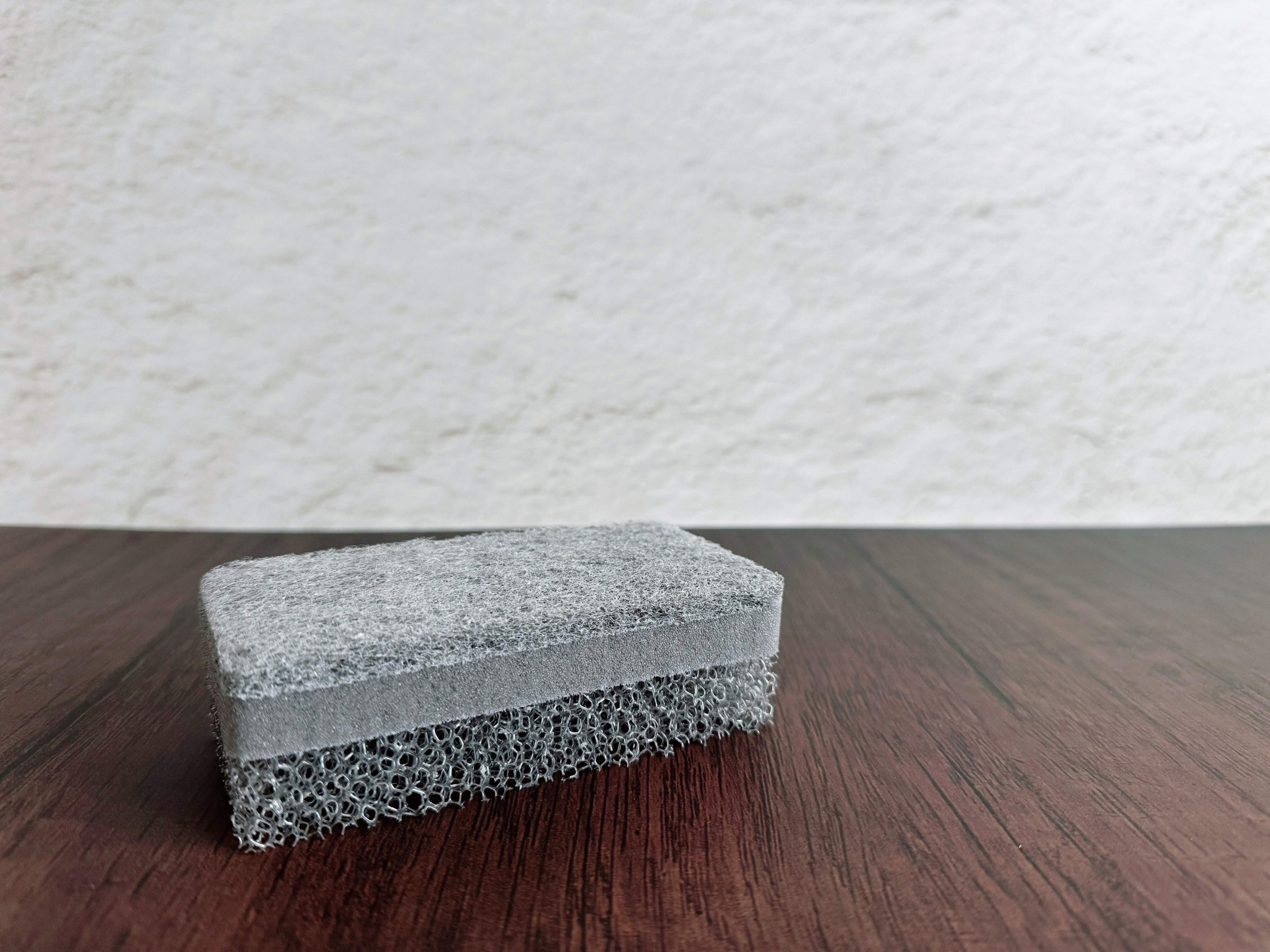 3．ウレタンフォーム三層スポンジ