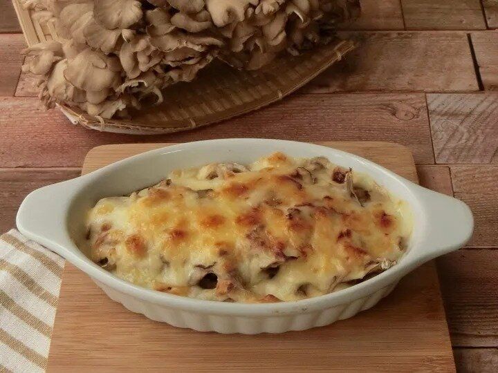 舞茸とサバ缶のグラタン