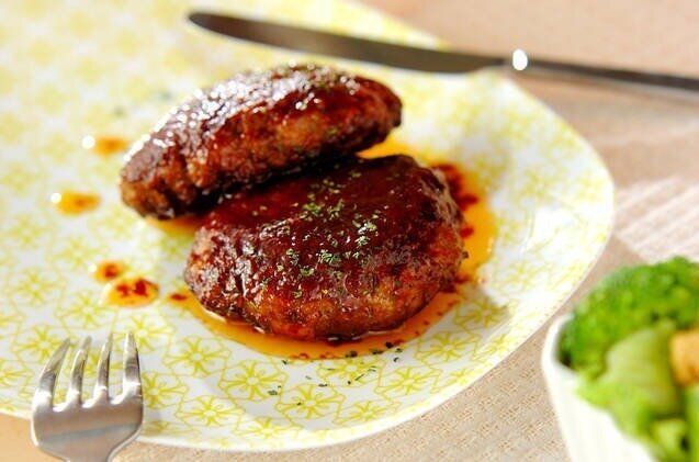 マイタケ入りハンバーグ