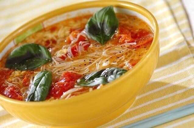 トマトと卵の温麺