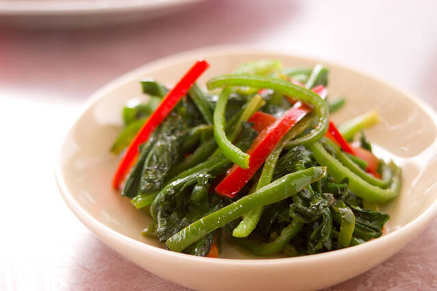 ホウレン草のアンチョビ炒め