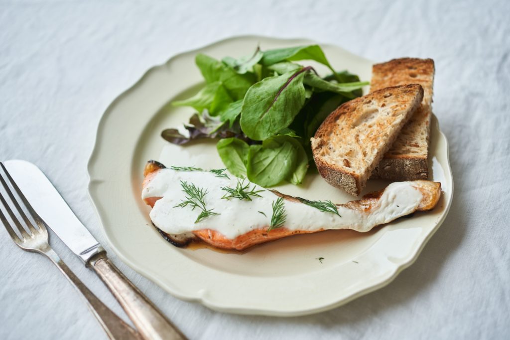 サーモンのヨーグルトグリル