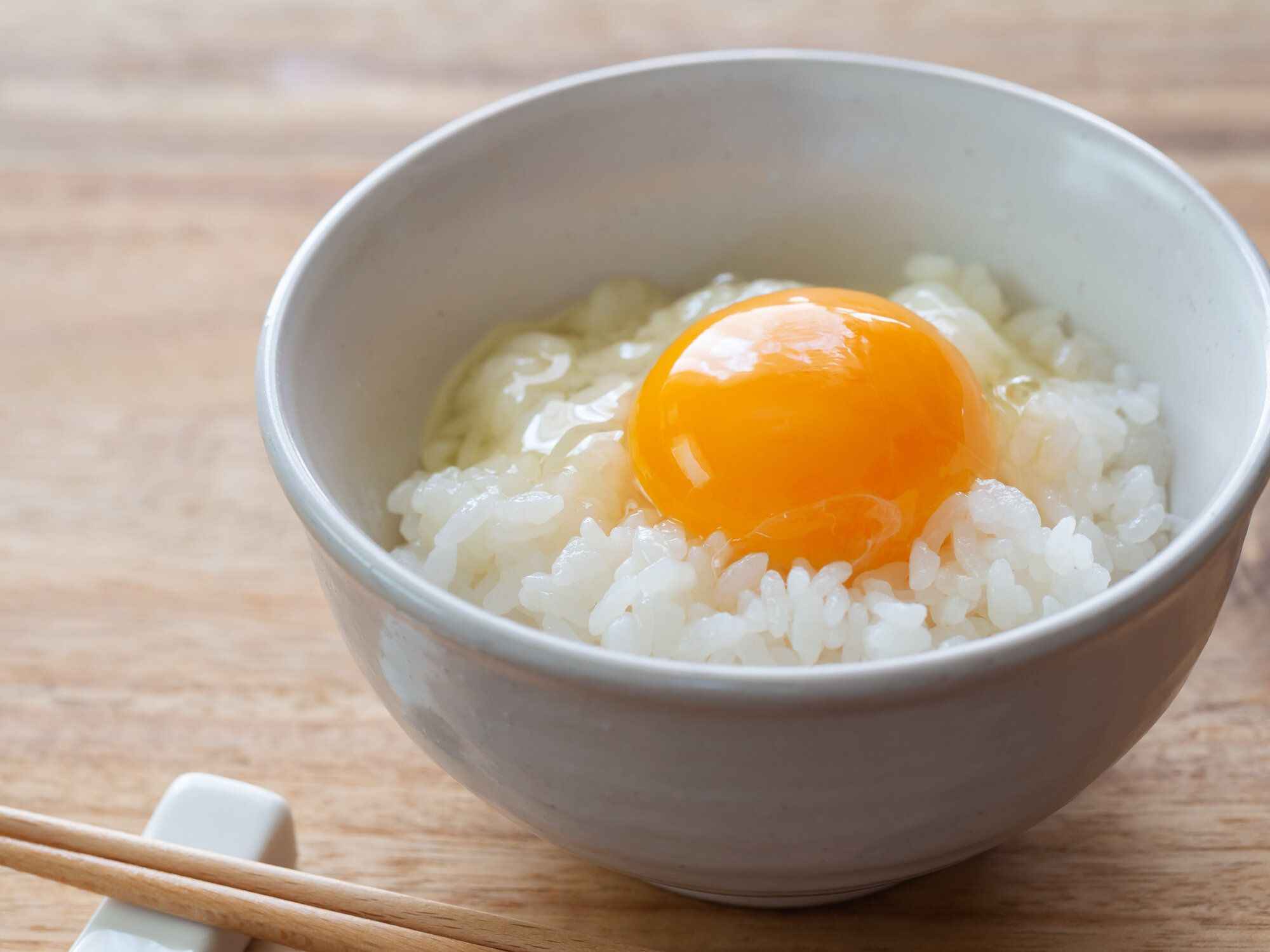 生卵ご飯(たまごかけごはん)