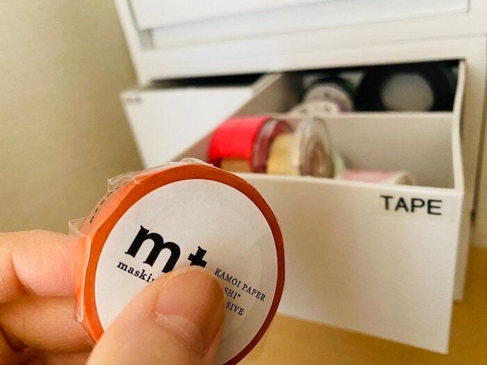 無印良品のポリプロピレンケースでテープ類収納