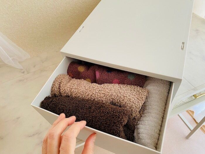 無印のポリプロピレンボックスでタオルの収納