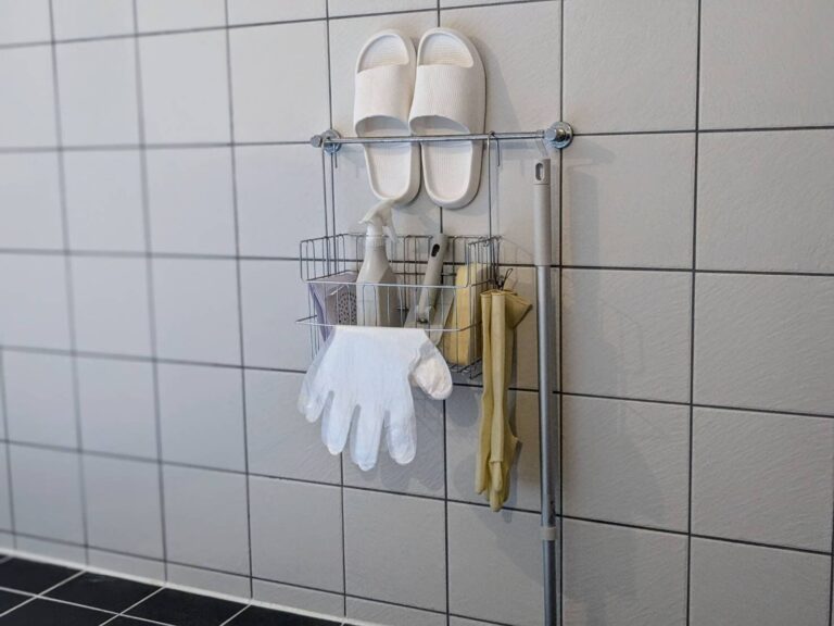 【ダイソー】暮らしのプロが何年もリピ購入！お風呂場で活躍する消耗品2選