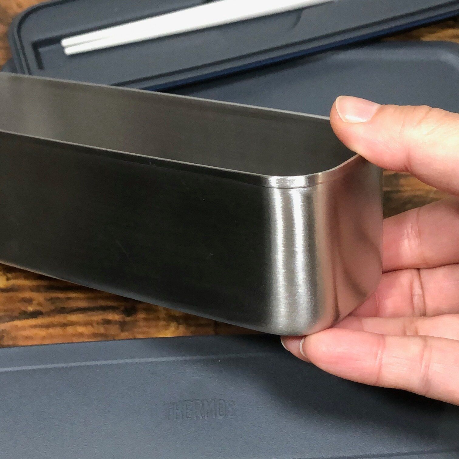 スリム弁当箱の深さ