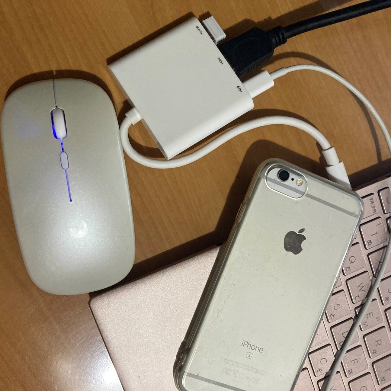 【ダイソー】1100円だけどこれは買いでしょ! Nintendo Switchがドックなしでテレビにつなげる機器は一石三鳥のスグレモノ