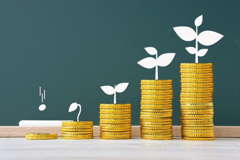 投資がうまくいくためのスマホの待ち受け画面は!?金運を上げる投資風水【Dr.コパの風水解説】